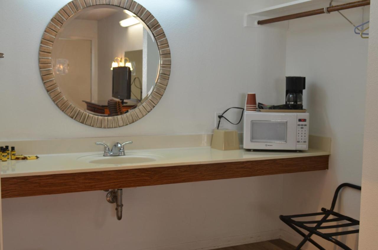 The Oak Motel La Grange Εξωτερικό φωτογραφία