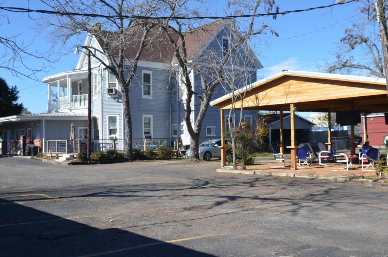 The Oak Motel La Grange Εξωτερικό φωτογραφία