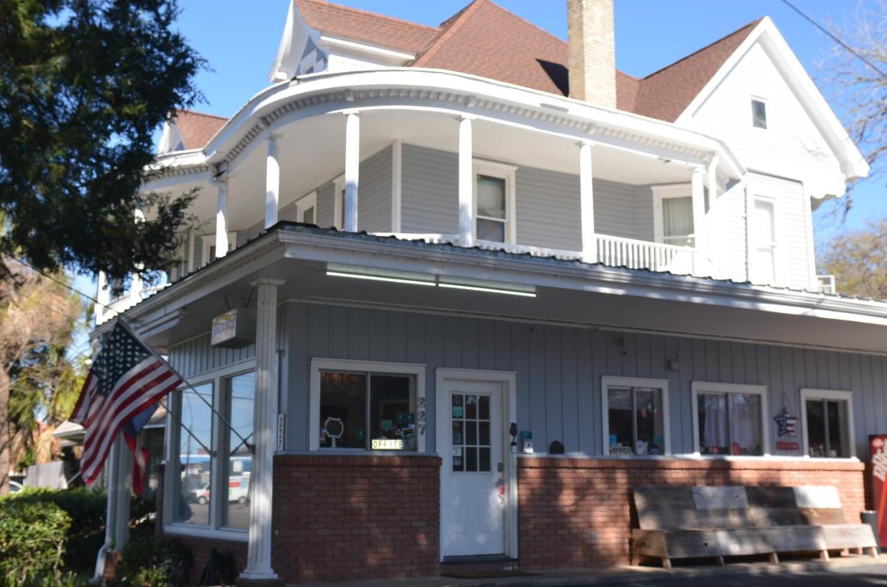 The Oak Motel La Grange Εξωτερικό φωτογραφία